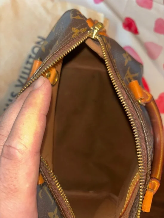 Louis Vuitton Brown Monogram Canvas Speedy 25 with Tan Leather Trim - Picture 10 of 12